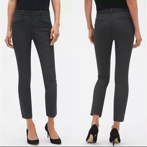 Size 0 Signature Skinny Mid Rise Grey Dress Slacks by Gap NWT